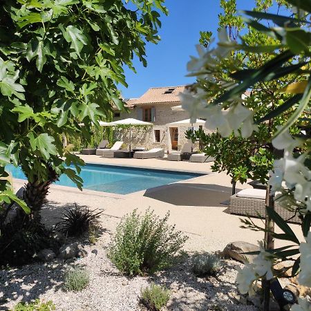 Les Champs De Provence Bed and Breakfast La Baume-de-Transit Exteriör bild