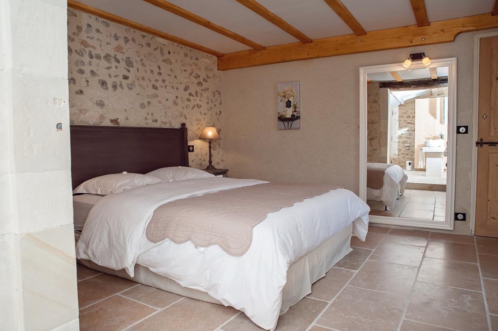 Les Champs De Provence Bed and Breakfast La Baume-de-Transit Exteriör bild